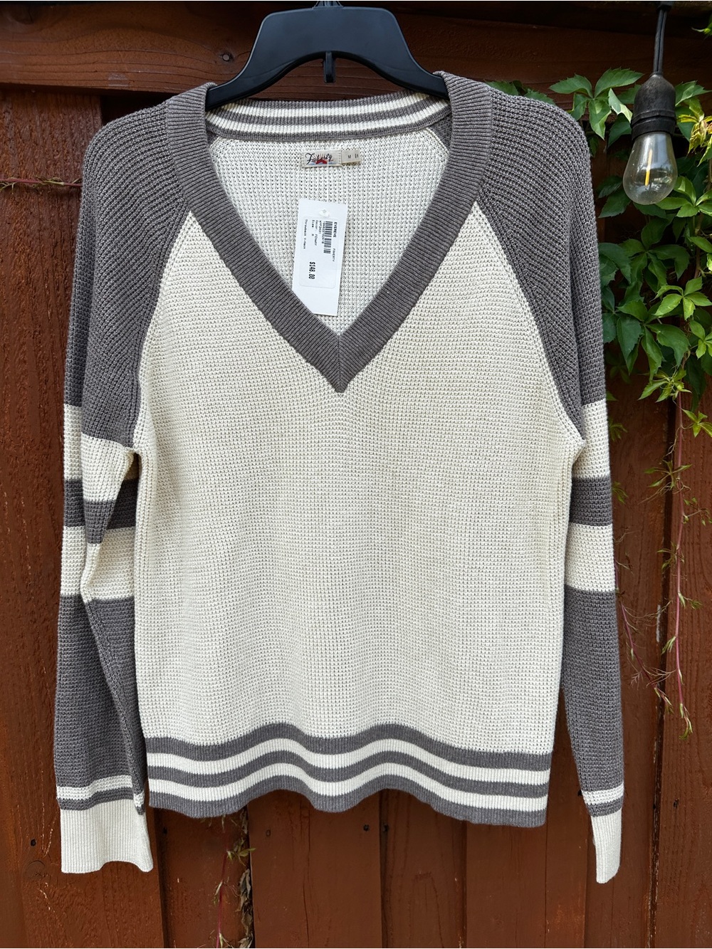 Faherty throwback sweater - Picture 2 of 8